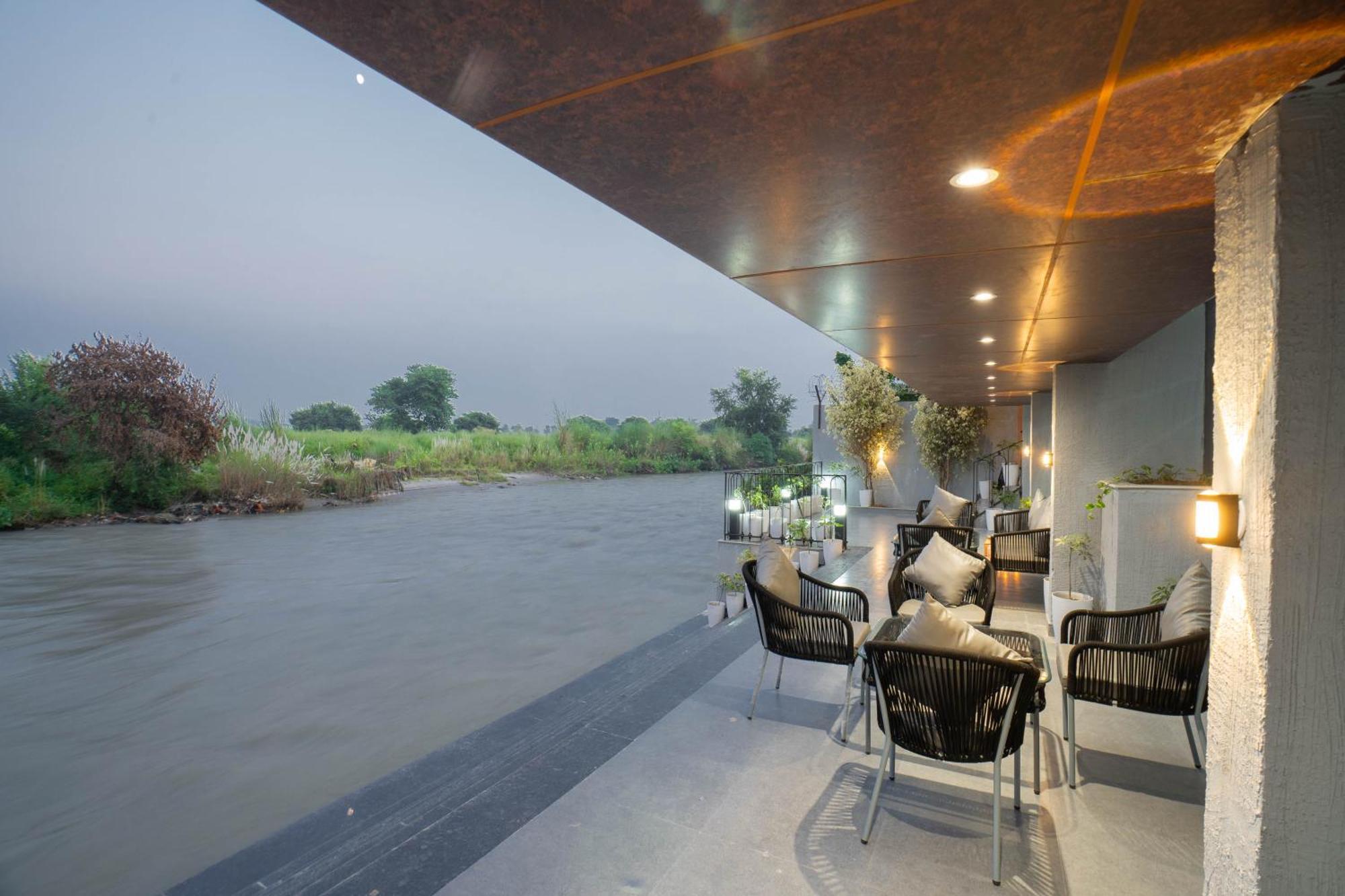 Sukoon By The Ganges - A Riverside Retreat Харидвар Экстерьер фото